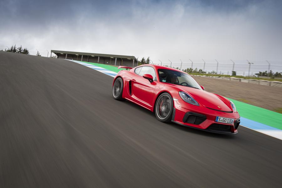  Porsche 718 Cayman GT4 (982C) 2019 года  (WW) (фото 52 из 190)